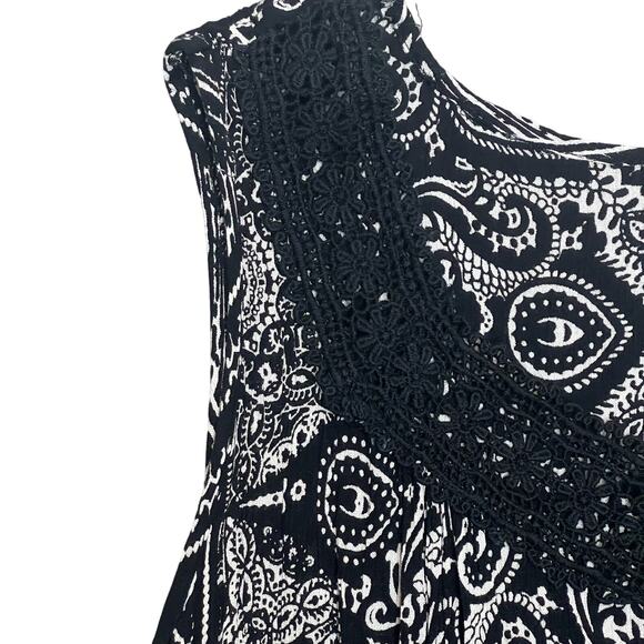 Bila Size XXL Black White Print Farah Boho Dress Handkerchief Hem Crochet Neck - Picture 6 of 9